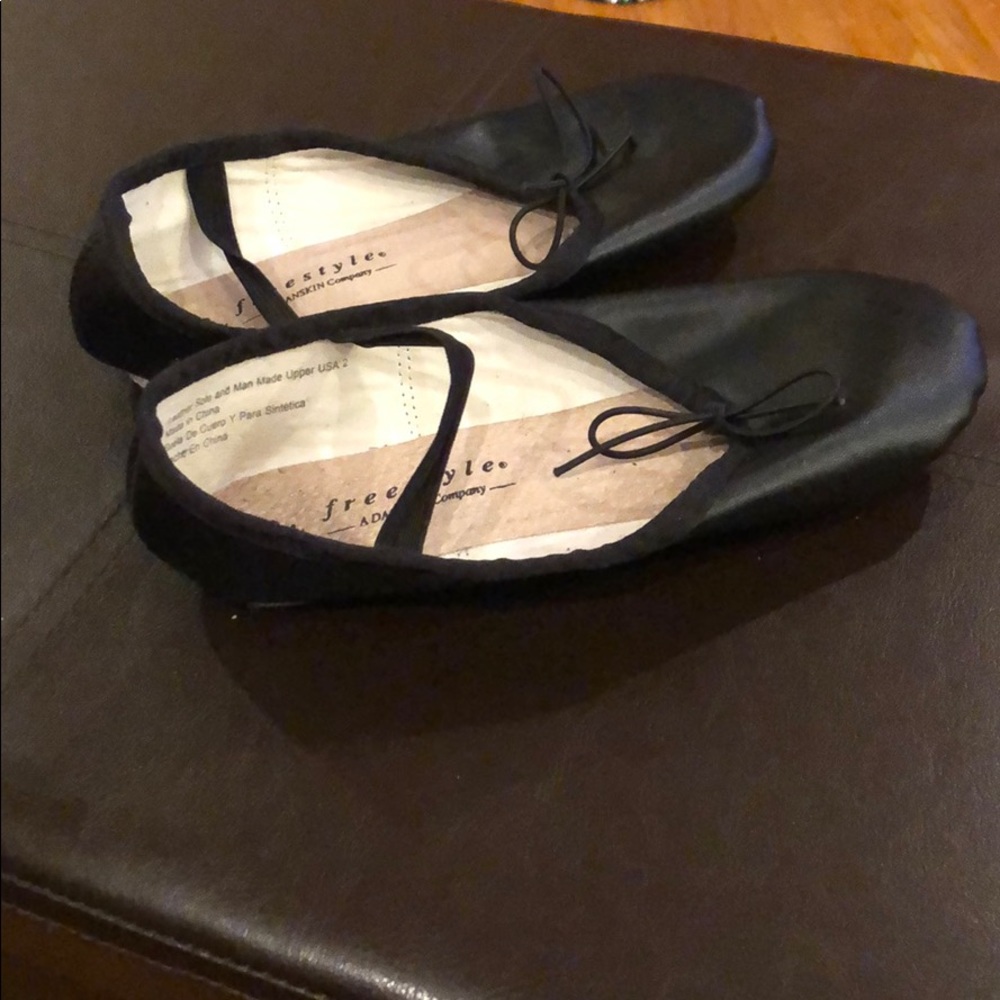 Black Ballet Slipper-“Excellent Condition”